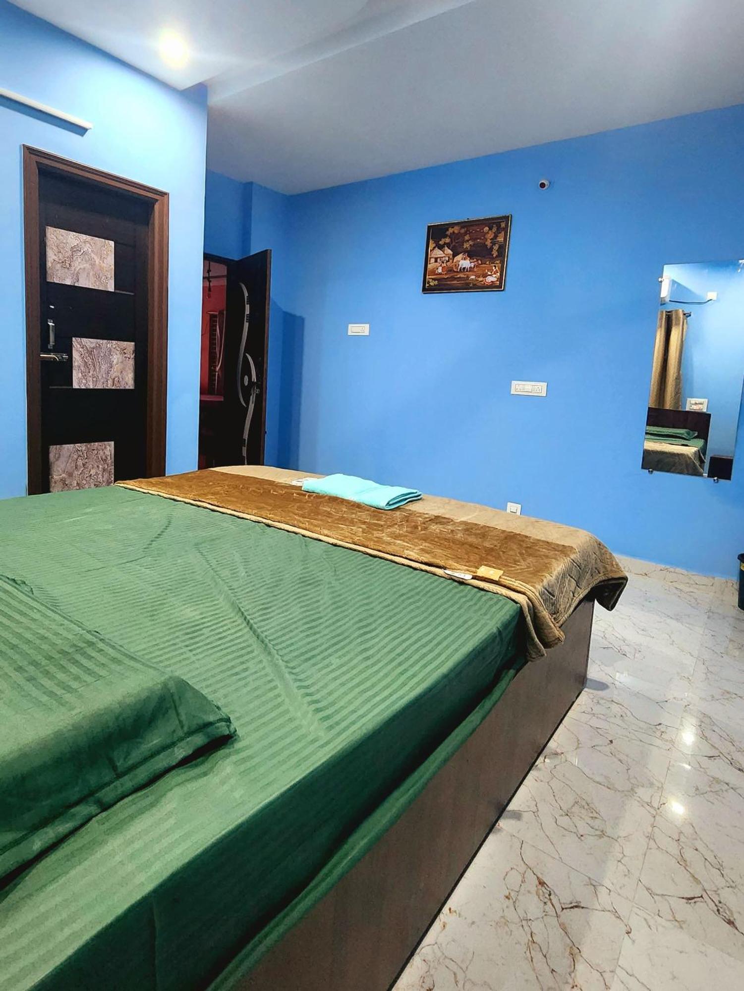 Ruhithahomestay- Ac Rooms-Free Wifi- Android Tv - Near To Alipiri- Door Service Tirupati Extérieur photo