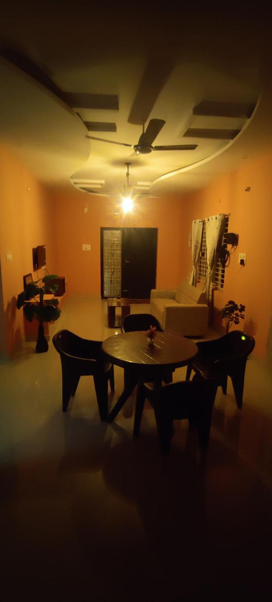 Ruhithahomestay- Ac Rooms-Free Wifi- Android Tv - Near To Alipiri- Door Service Tirupati Extérieur photo